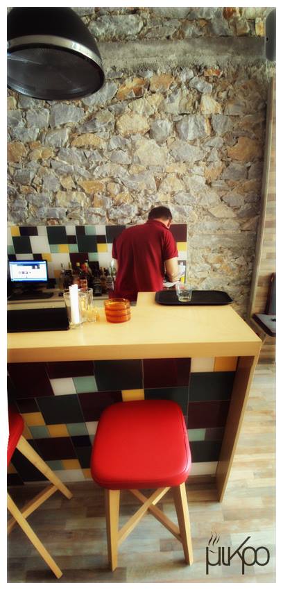 936722_10200092803259583_811766250_n